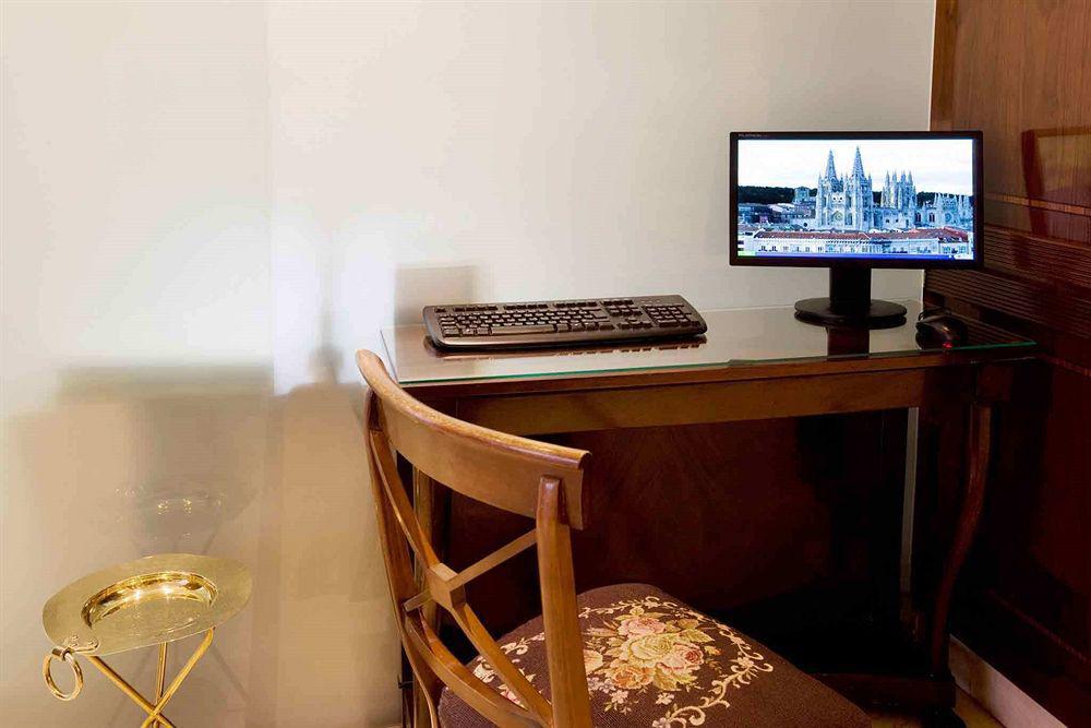 Hotel Rice Reyes Catolicos Burgo